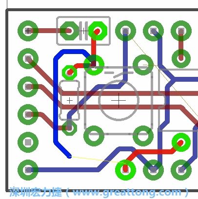 要在電路板正面進(jìn)行+5V信號線連結(jié)和其他連結(jié)點的布線工作是非常容易的，而重置信號線（信號線用來連結(jié)電路板正面左邊的重置開關(guān)）需要經(jīng)過一個可以通過電路板正反兩面的電路通道，這個通道是一個可以讓電路板正反兩面線路連接的一個小孔。