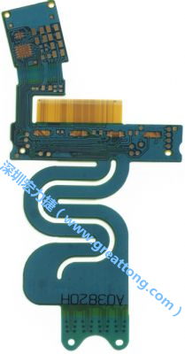 針對需要大幅撓曲應用的特殊結構造型，F(xiàn)PCB可進行彈性雷射裁型，讓FPCB材料的撓曲能力更佳。
