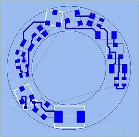 (b)基于最佳形狀的自動(dòng)布線器(完成了56.3%的導(dǎo)線布線)；