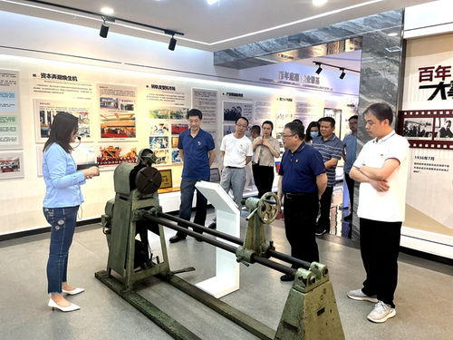 傳承紅色基因 汲取奮進(jìn)力量——學(xué)校主題教育讀書(shū)班赴湘電集團(tuán)廠史館開(kāi)展現(xiàn)場(chǎng)學(xué)習(xí)