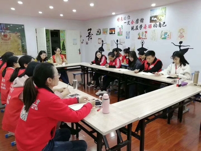 重慶學(xué)輔教育信息咨詢(xún)服務(wù) 引領(lǐng)學(xué)生高效學(xué)習(xí)與規(guī)劃未來(lái)的專(zhuān)業(yè)指南